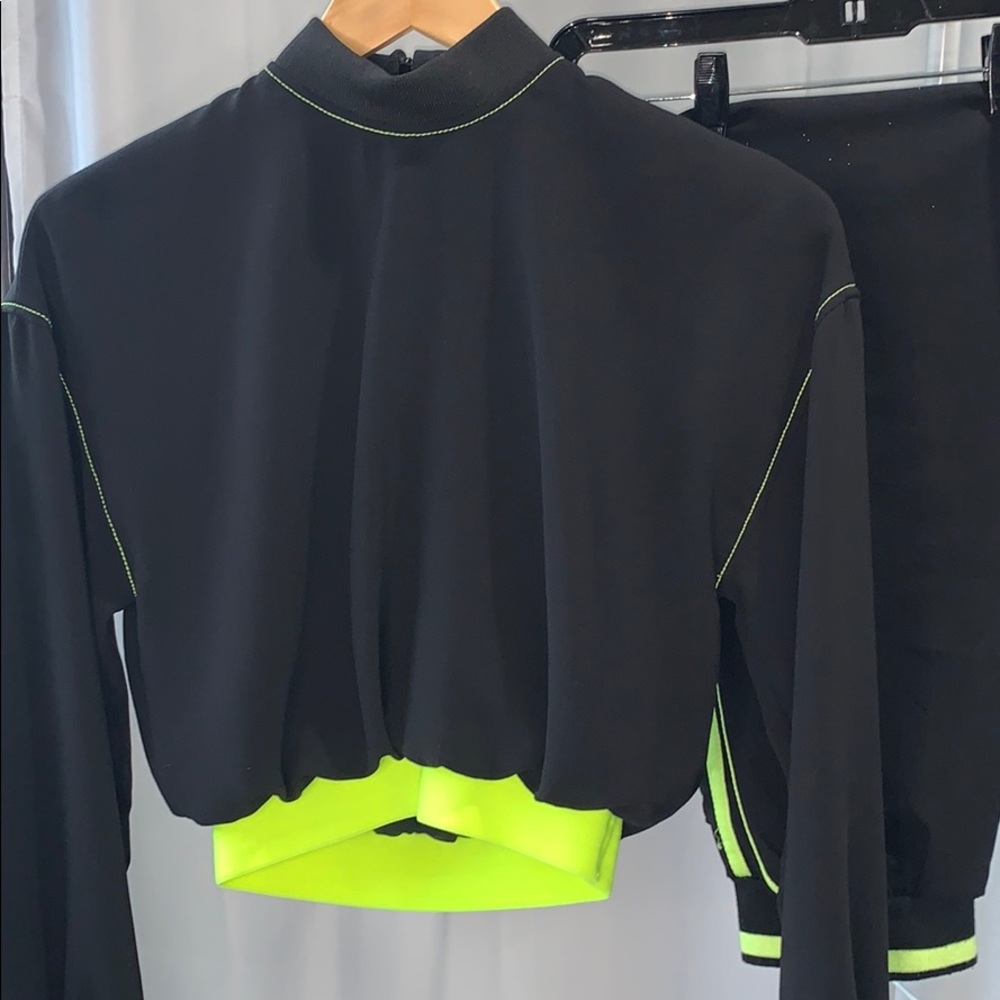 Zara // Long Sleeve and Jogger Two Piece Set